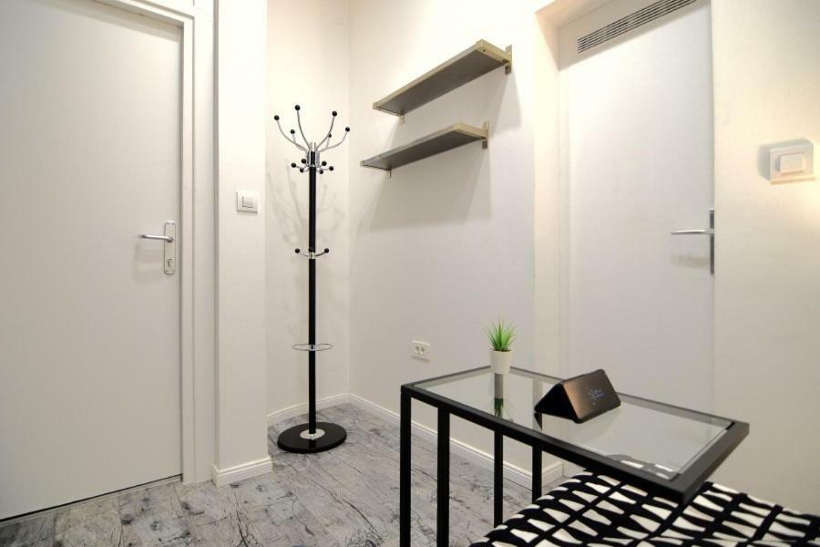 Lea Apartment - Free Parking In Front For 2 Cars Zagreb Exterior foto